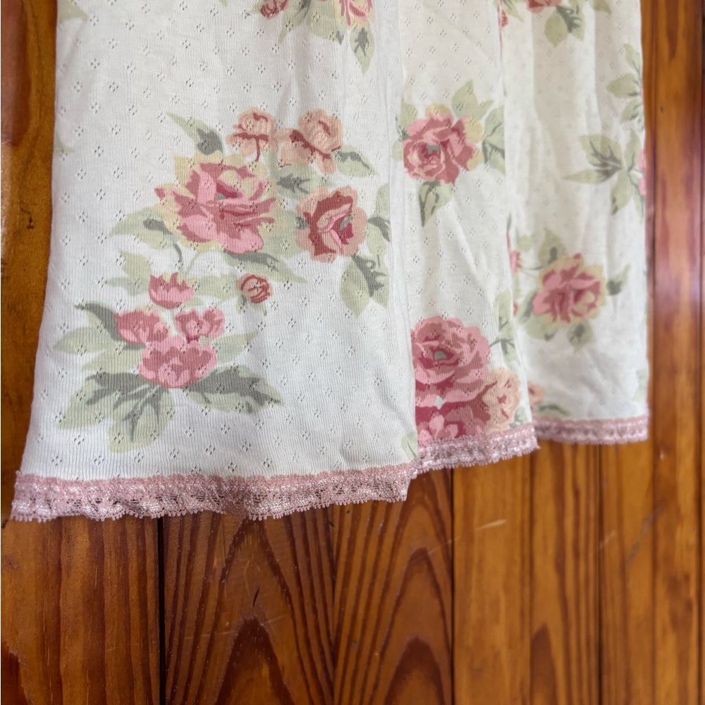 Vintage 100% Cotton Floral Nightgown Cottage Core Whimsy size Medium - Picture 6 of 6